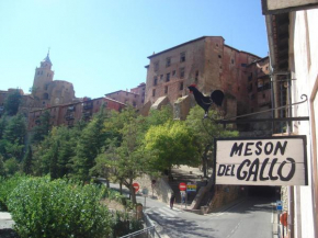 Отель Hotel Mesón del Gallo  Альбаррасин